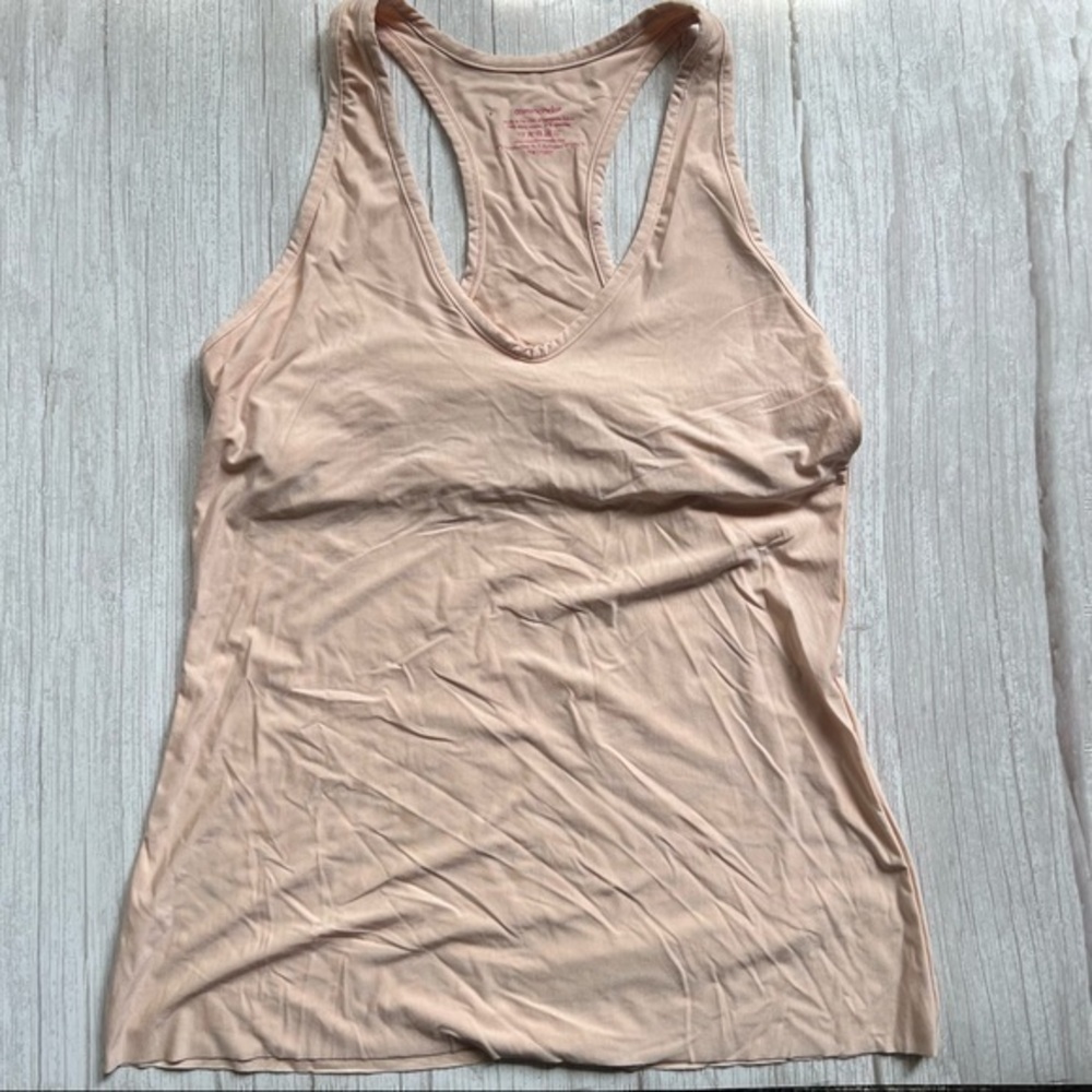 Commando

Commando Lifted Butter Racerback Tank with Shelf Bra
